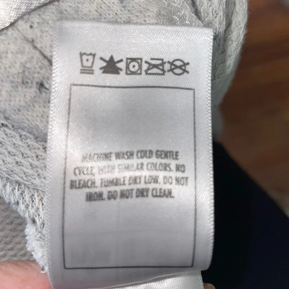 Disney Parks Side Bow Minnie Mouse Sweatshirt‎ | M - Picture 8 of 15